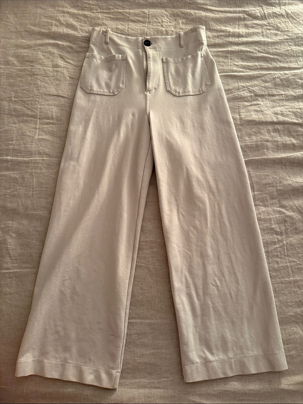 T Tahari wide leg cropped pants cream size 6